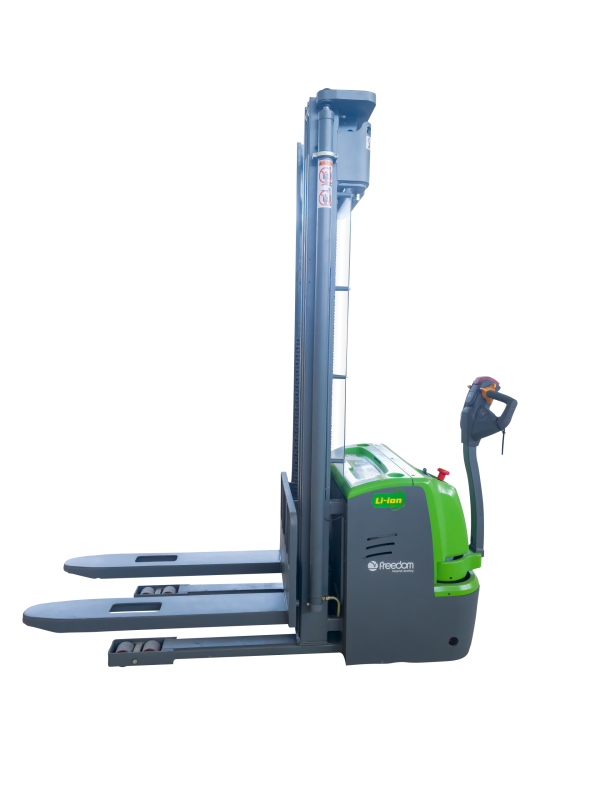 Empilhadeira Elétrica Patolada Freedom 1,5T