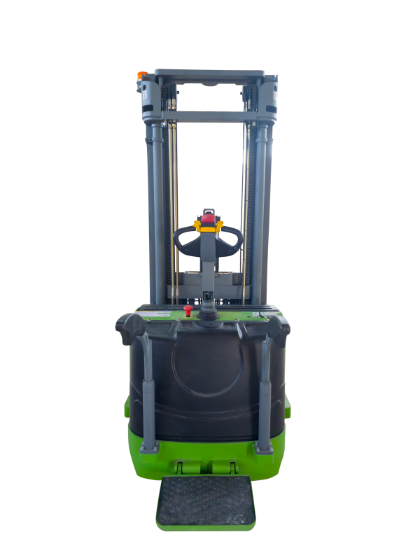 Empilhadeira Elétrica Patolada Pantog. c/ Oper. em Pé Freedom 1,5T